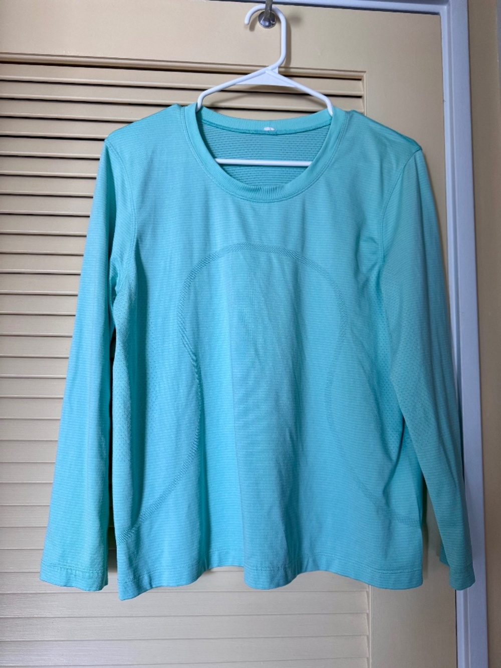 Lululemon women swiftly vest relaxed fit mint size 10